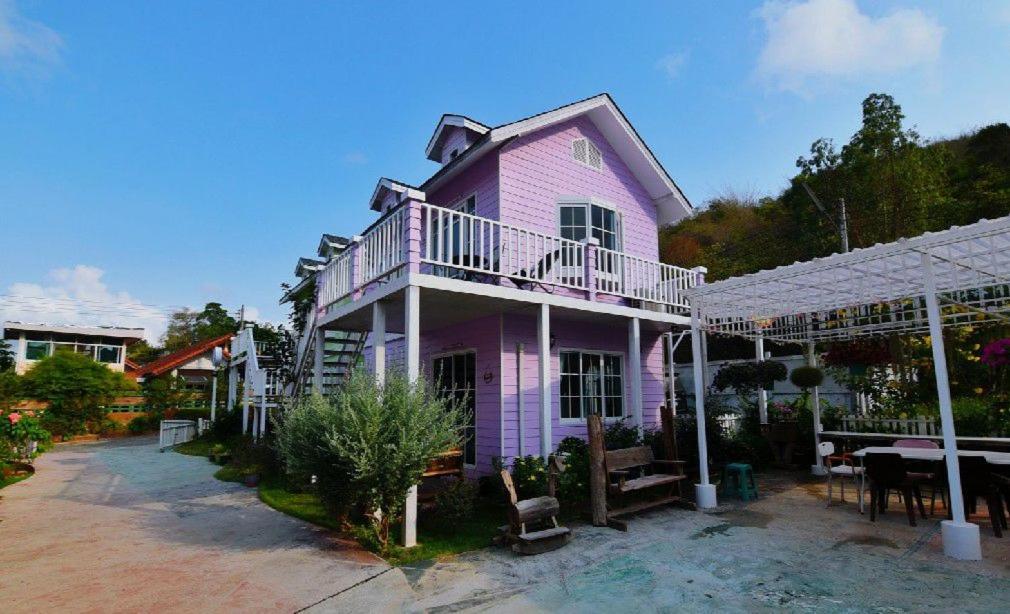 Bunny Hill Resort Sattahip Exterior photo